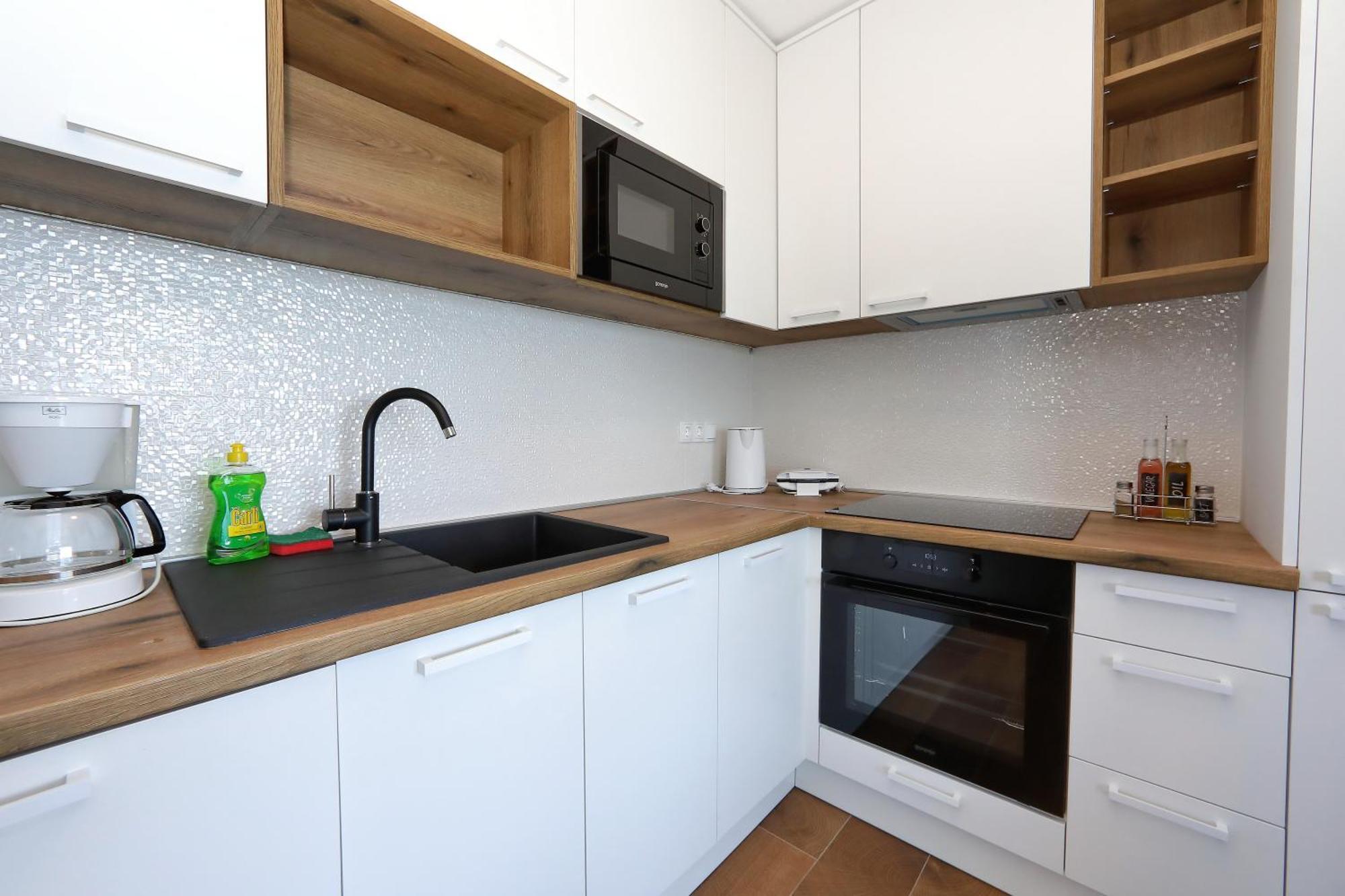 Apartment Aqua 1 *